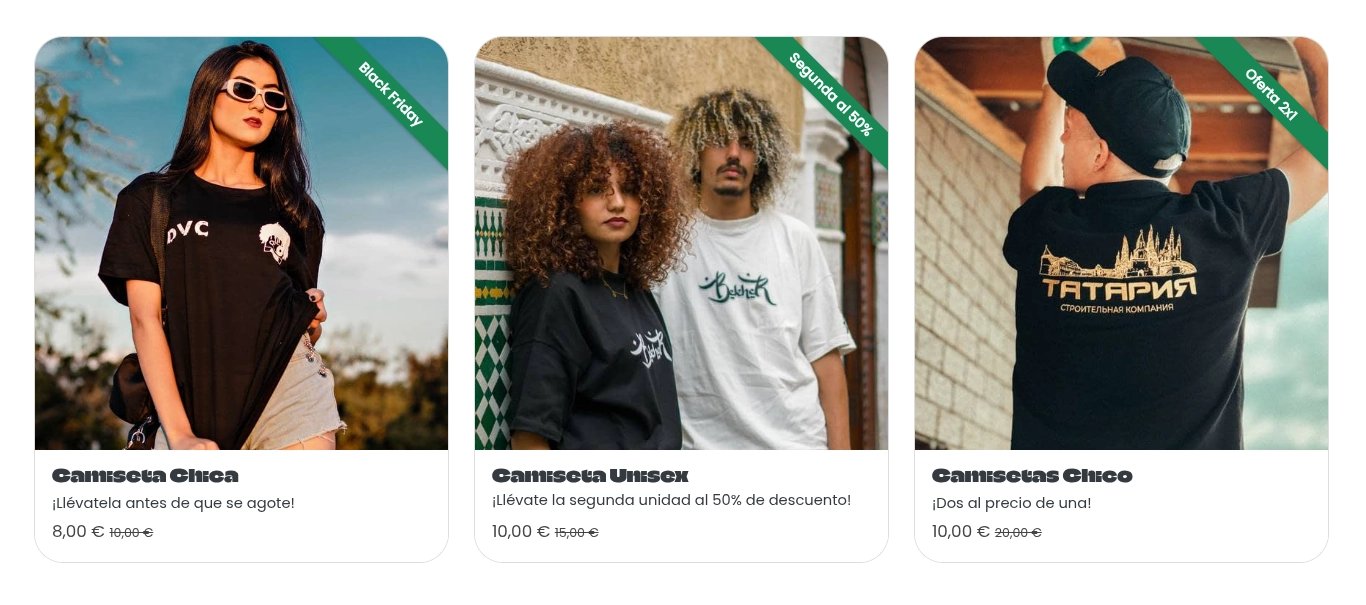Camisetas con ofertas mostradas en la tienda online, con precio original tachado y precio en oferta
